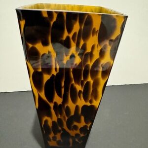 Tortoiseshell Pattern Vase